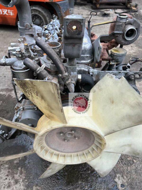 Дизельный двигатель внутреннего сгорания ДВС Isuzu 4BG1 (3) Дизельный двигатель внутреннего сгорания ДВС Isuzu 4BG1