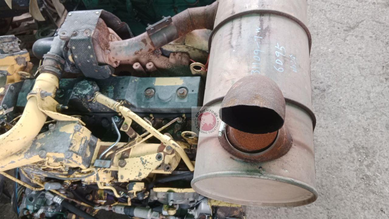 Дизельный двигатель Komatsu S6D95L Дизельный двигатель Komatsu S6D95L